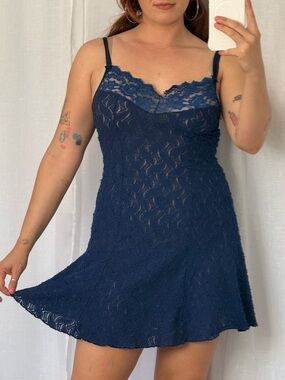 ✧ vintage y2k navy lace slip dress ✧